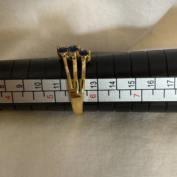 Dainty Triple Blue Stone Gold Tone Statement Ring Size 5.5 Elegant and Fashionab - Picture 10 of 10